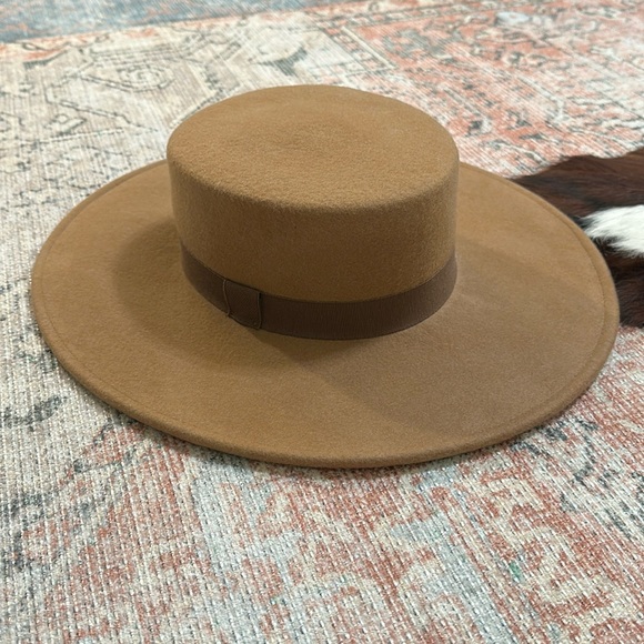 J.Crew NWT Contoured-Crown Wool Boater Hat Honey Brown Adobe Suede Ribbon - Picture 2 of 4